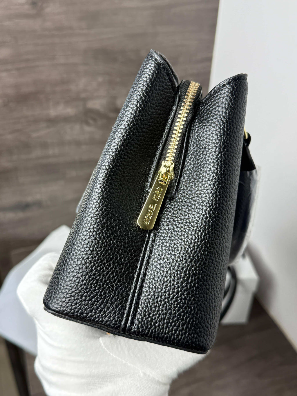 Michael_Kors_camile_satchle_handbag_with_BoX_1041