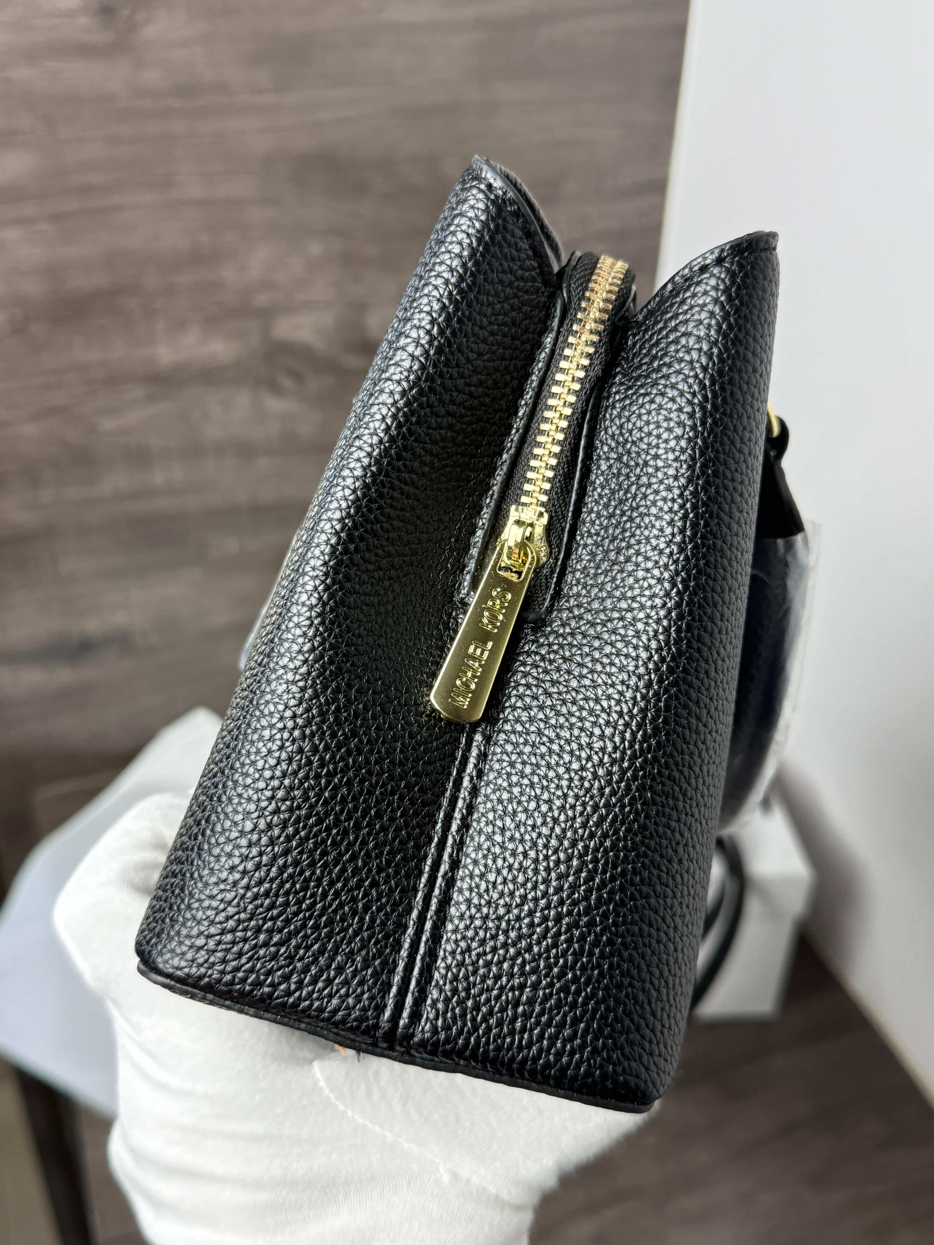 Michael_Kors_camile_satchle_handbag_with_BoX_1041