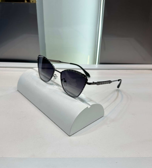 Louis  Vuitton All Green Premium Shades 3532