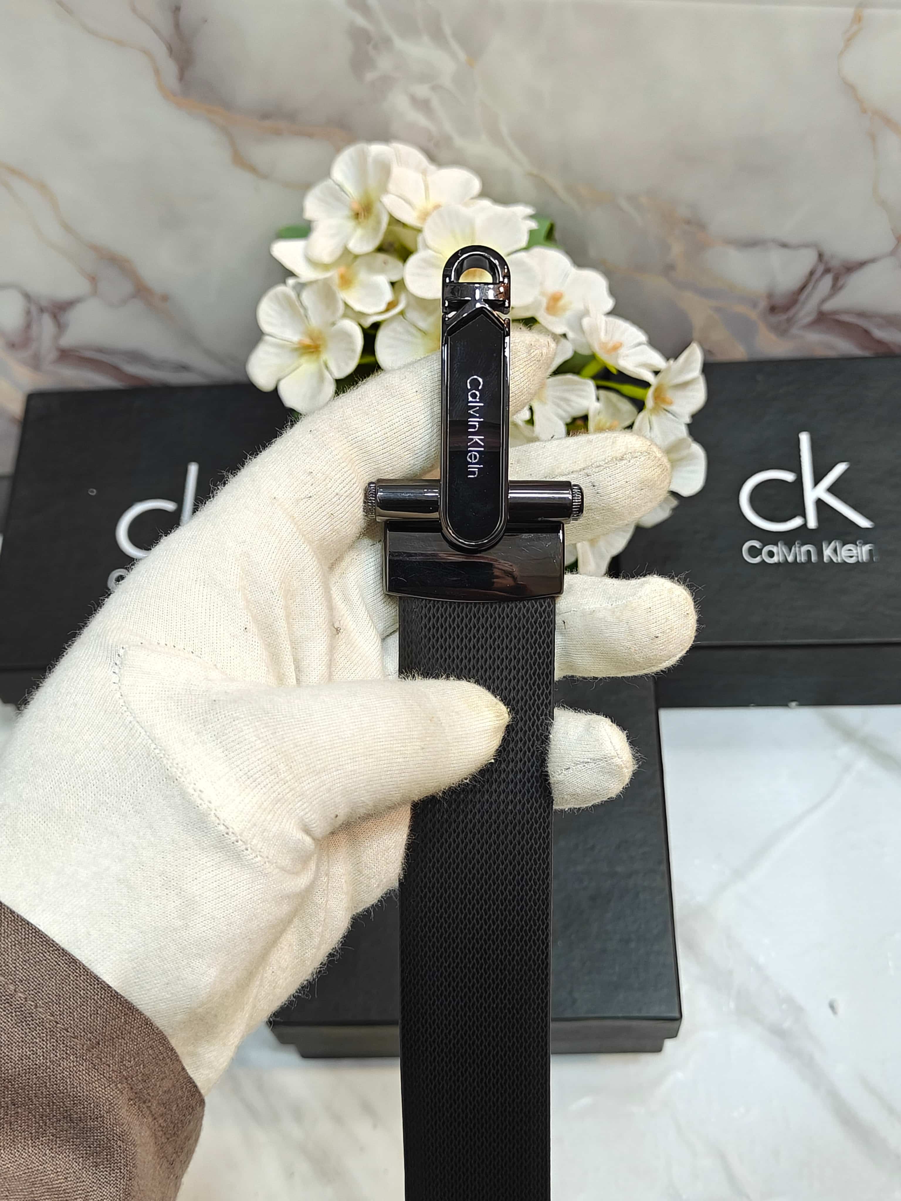 CK cALVIN KL·eIn PREMIUM QUALITY REVERSEABLE BELT WITH OG BOx CK-509