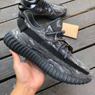 Adidas Yeezy Boost 350 v2 Mx Dark Salt Semi UA With Full Accessories