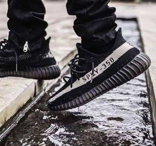 Adidas Yeezy Sply 350 V2 Oreo Semi UA Quality With Full Accessories For Mens