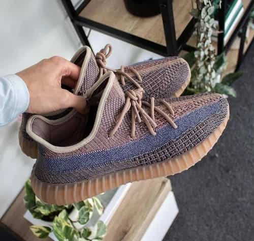 Adidas Yeezy Boost 350 V2 Fade Semi UA With Full Accessories