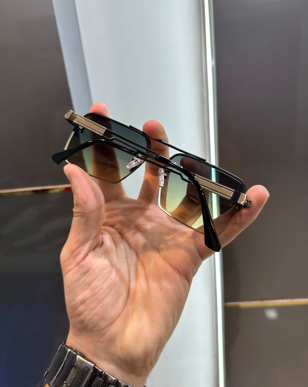 HeRMes Paris Gold Multi Premium Shade 6586