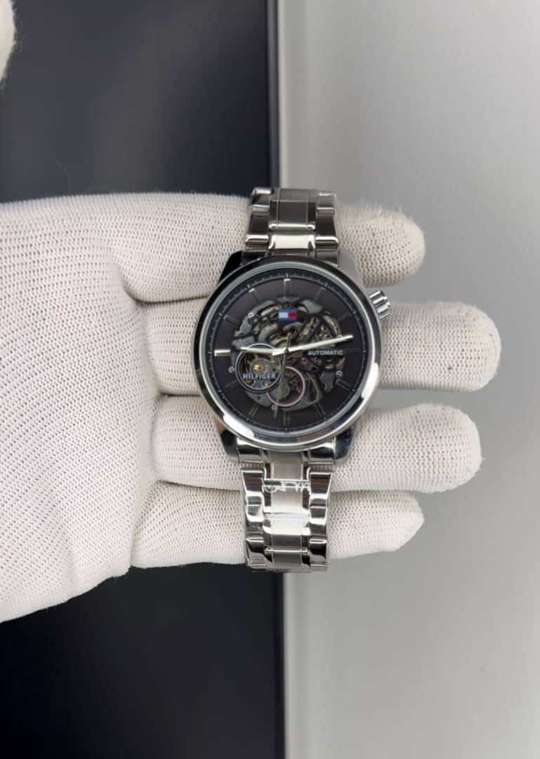 TOMMY HILFIGER AUTOMATIC SILVER