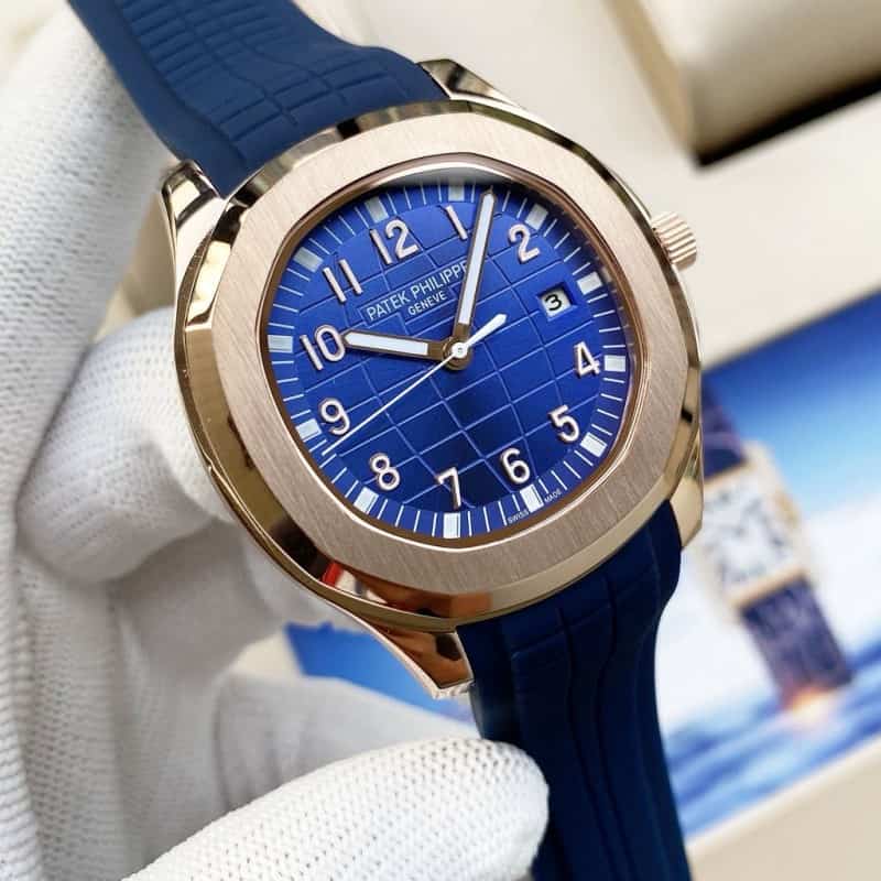 Patek_Philippe Aquanaut Date Blue
