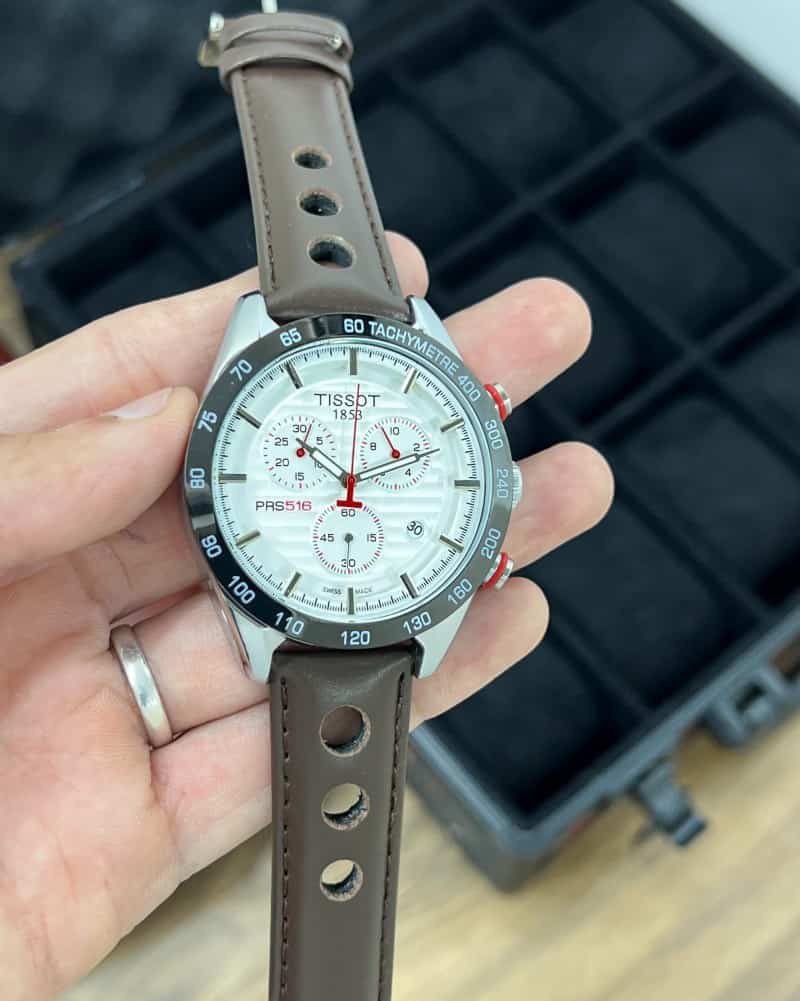 Tisso_t PRS 516 BROWN WHITE