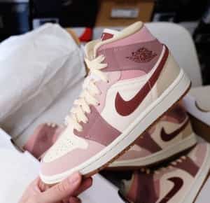 Nikee Air Jordan Retro 1 PONY SMOKE