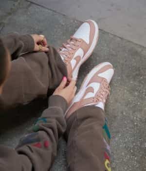 Nike Dunk Low ROSE WHISPER