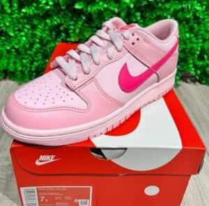 Nike Dunk Low TRIPLE PINK for her