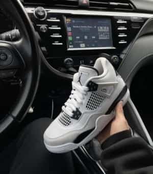 Nike Air Jorden Retro 4 MILITARY B