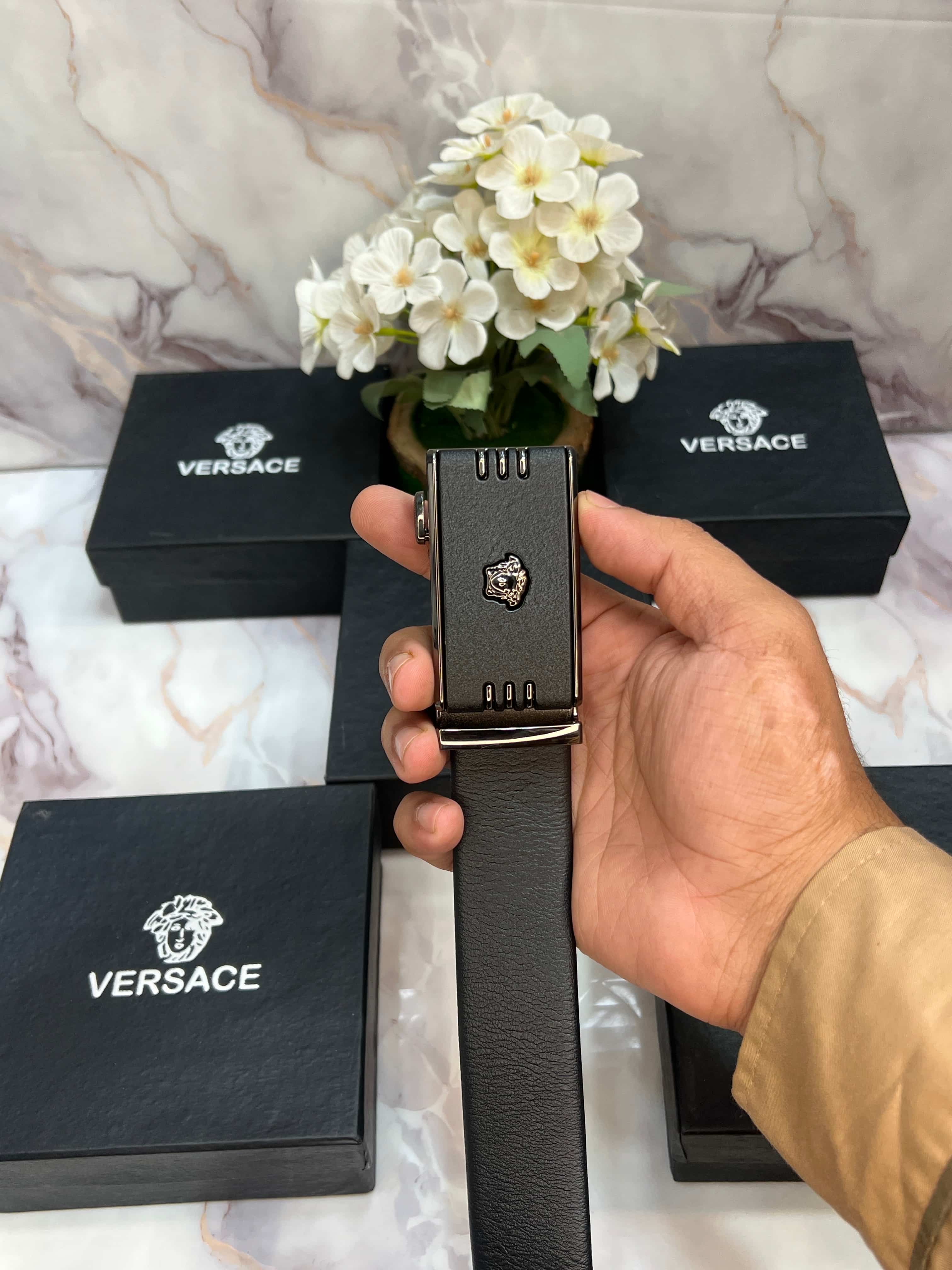 VR VERSACE PREMIUM QUALITY IMPORTED AUTOLOCK BELT WITH OG BOX VR-001 Secondary image