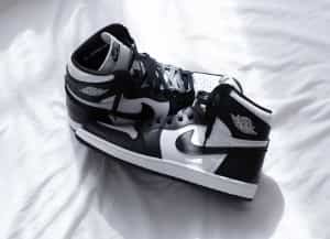 Nike Air Jordan 1 High Black White