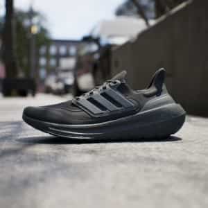 ultra boost 23 full black (fix)