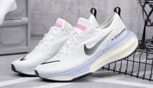 nike zoom x run 3 INVINCIBLE