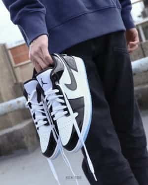Air Jordan 1 Low SE Concord White Black Concord with og box & extra laces