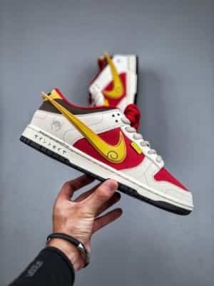 Nike SB Dunk Low X Saint Seiya RED