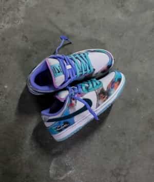 E sb dunk low futura laboratories Sale
