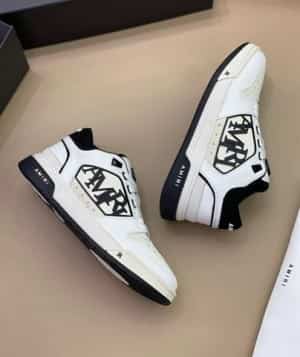 I classic low top sneakers white black