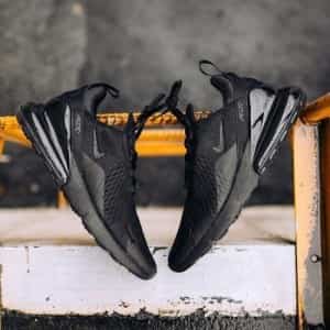 Nike 270 tripple blacK sale