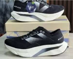 Neww balance elite v4 black sale