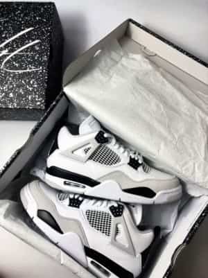 Nike Air Jordan Retro 4 Military SEMI UA