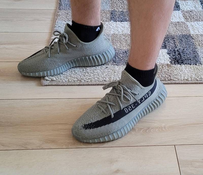 Adidas yeezy sply 350 V2 Granite Semi UA With Full Accessories