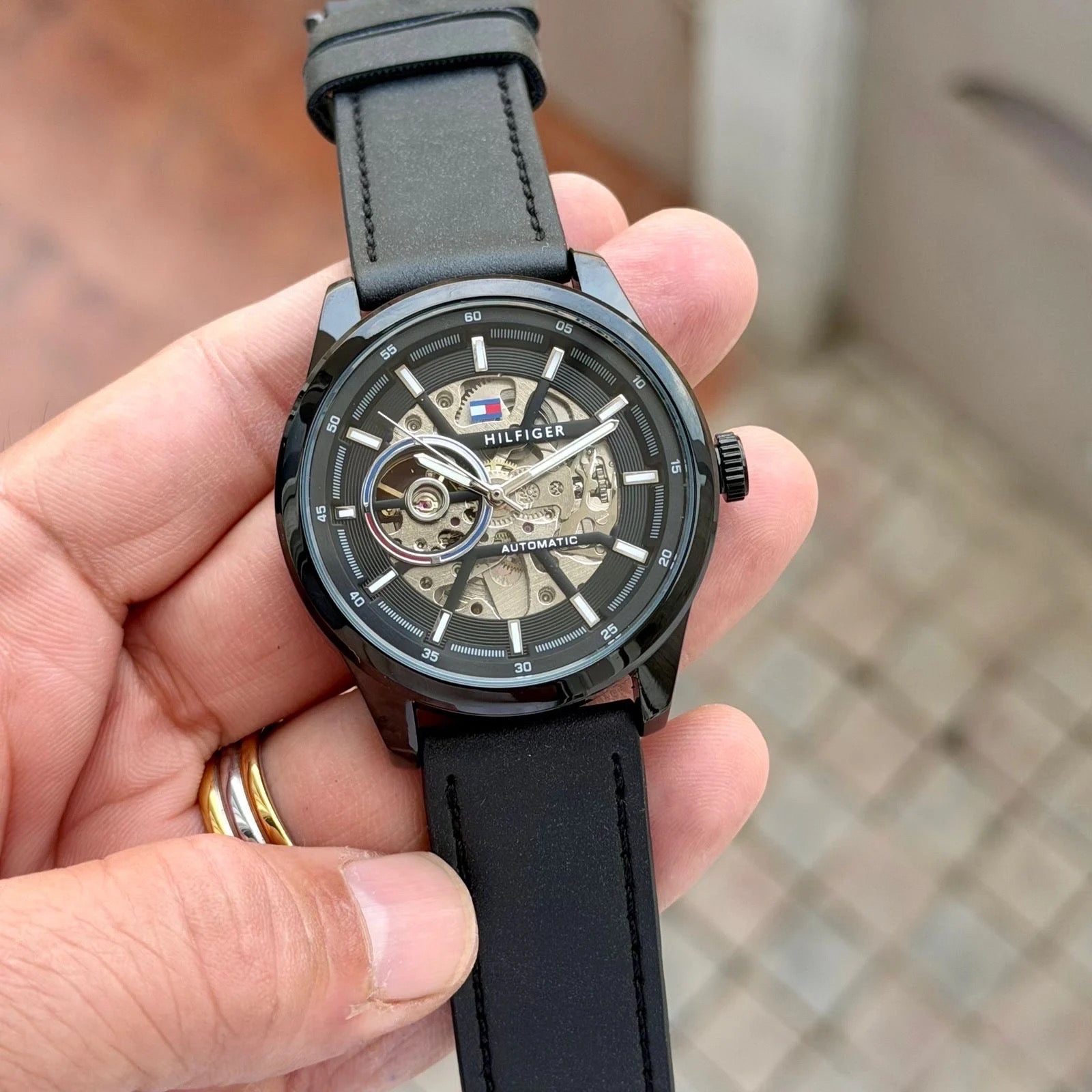 Tomm_y Hilfiger Automatic Black