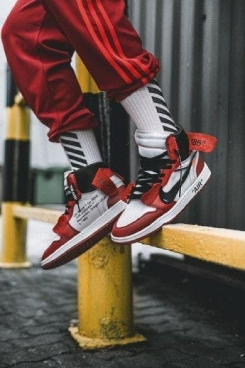 Nike Air Jordan Retro 1 X OFF WHITE RED