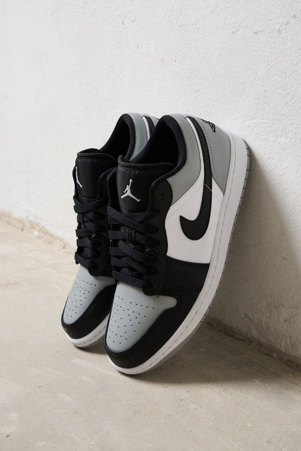 Nike Air Jordan 1 Low SHADOW TOE