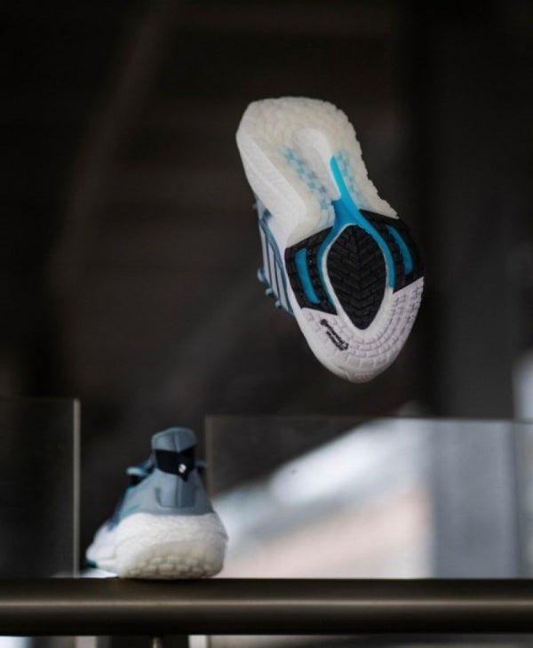 Adidas Ultraboost 22 COLD RDY Grey Silver Metallic Blue Rush