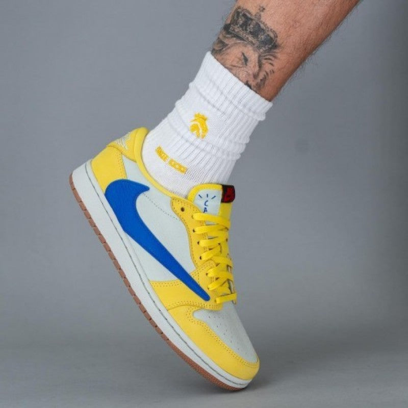 Nike Air Jordan Retro 1 Low X Travis