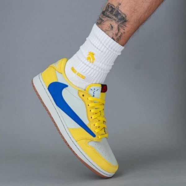 Nike Air Jordan Retro 1 Low X Travis