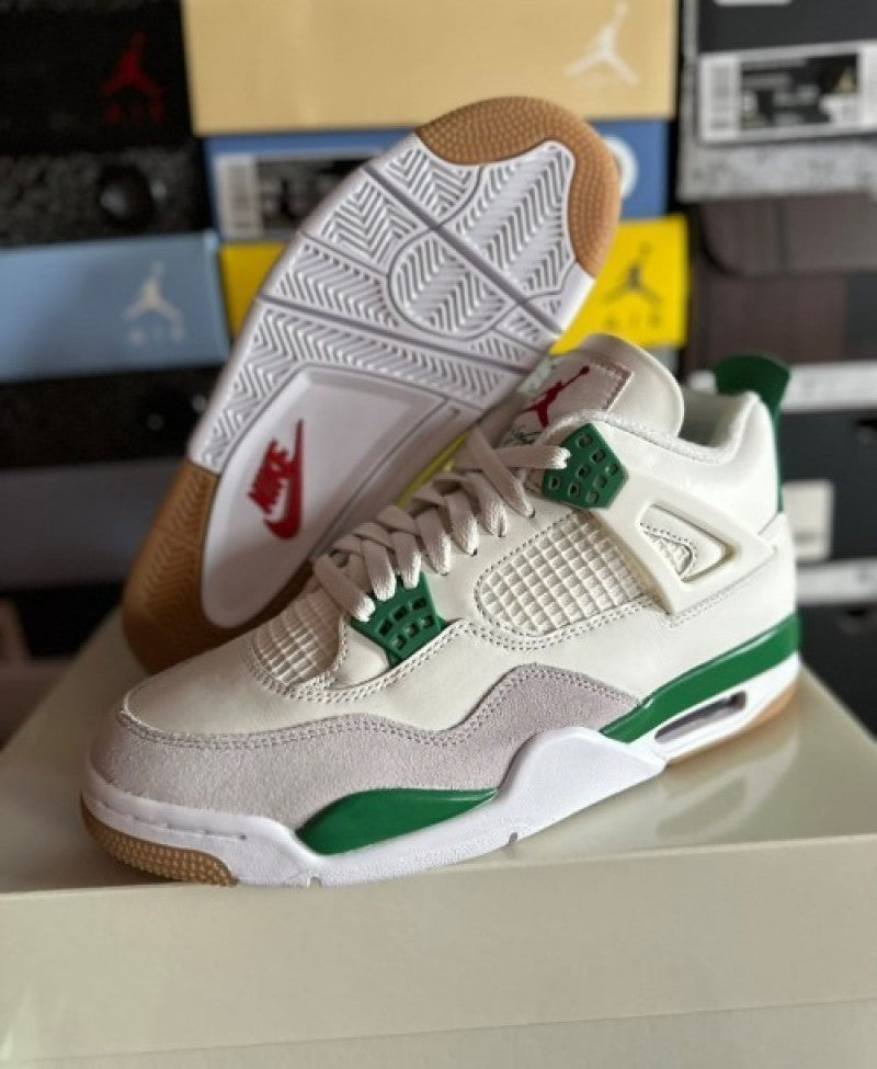 Nike SB X Air Jordan 4 PINE GREEN (SEMI UA)