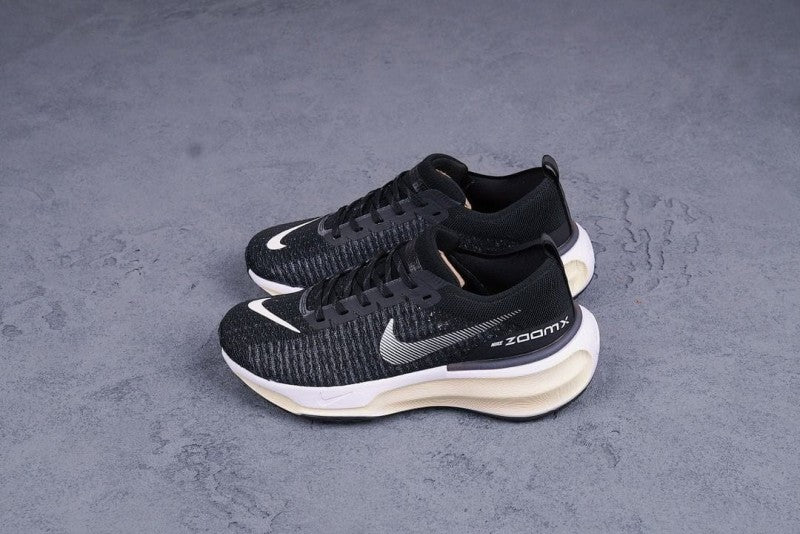Nike Zoomx Run 3 INVINCIBLE BLACK