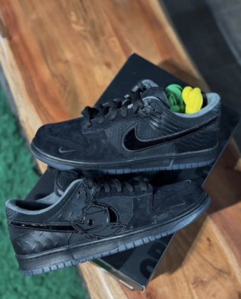 E dunk low ducks of the feather university of oregon