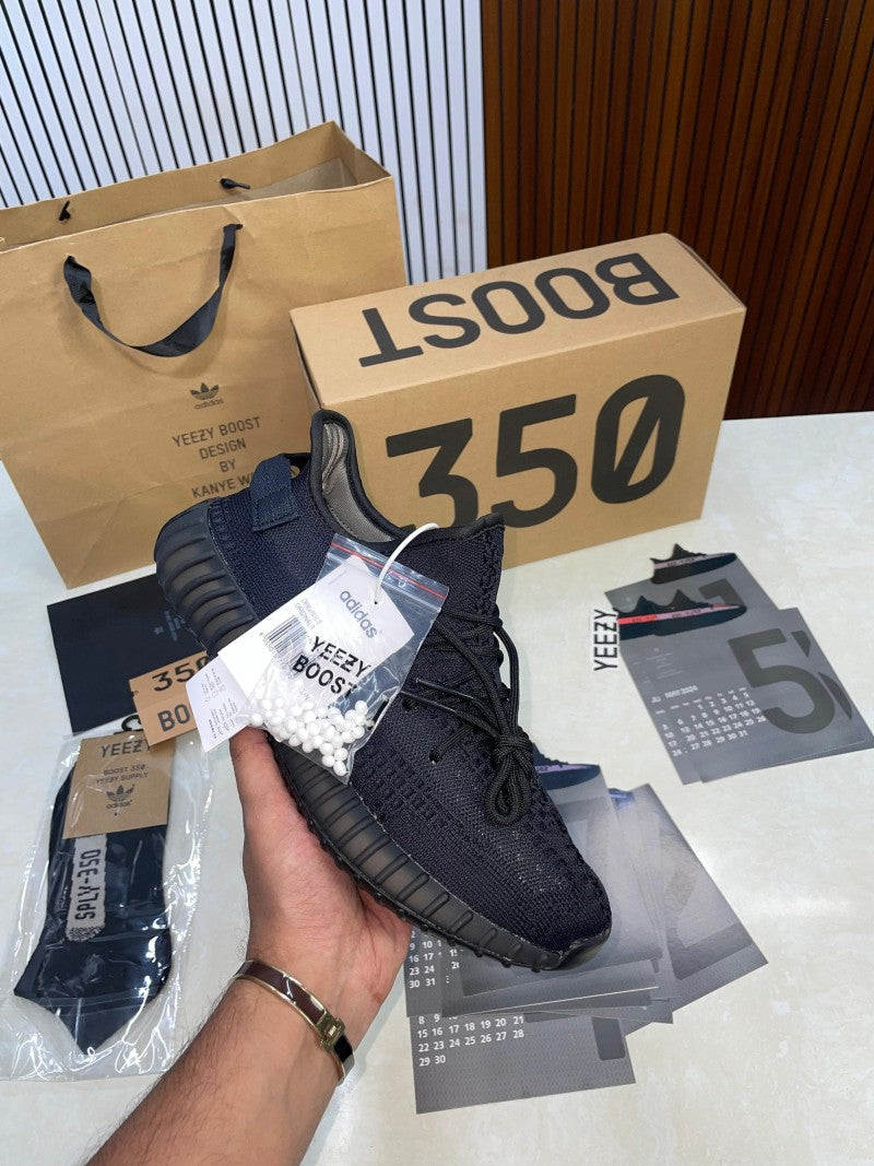 Adidas Yeezy 350 V2 ONYX Semi UA with all accessories