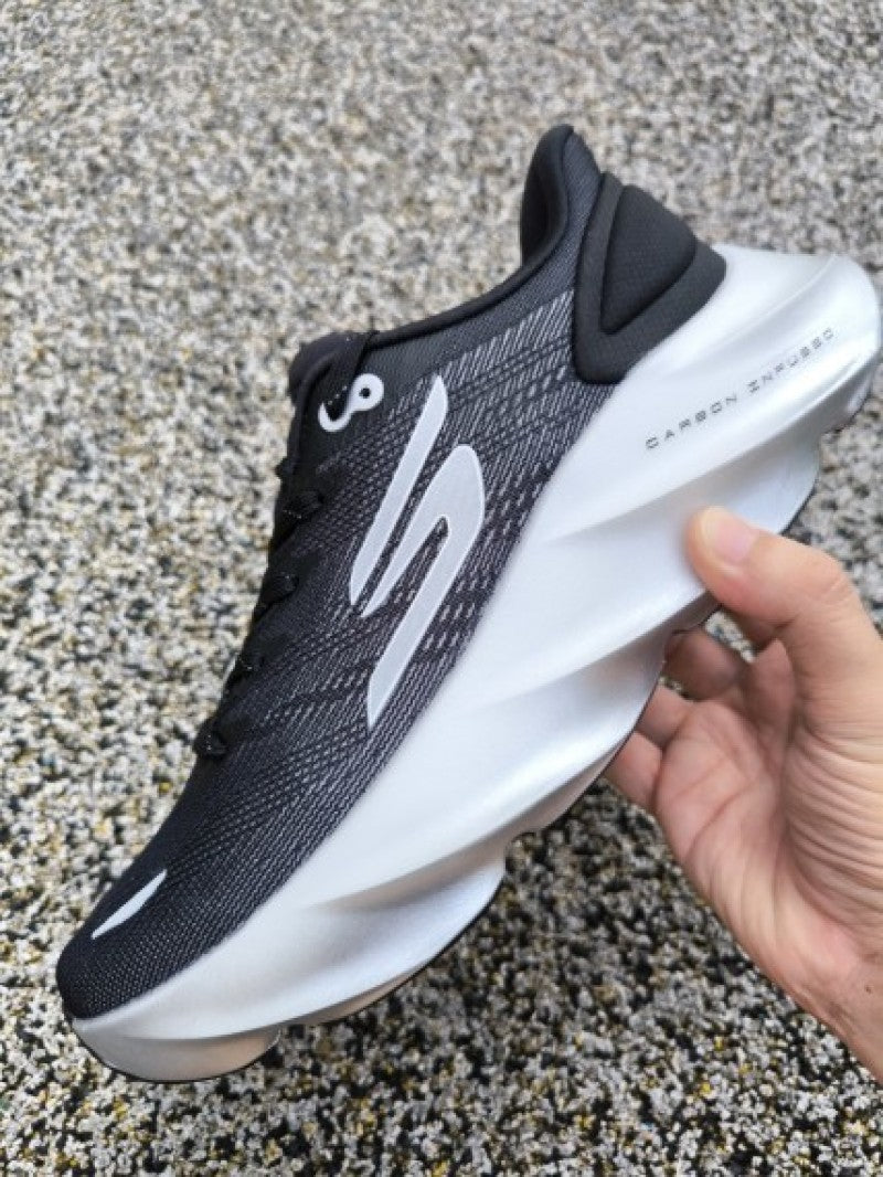 Skechers aero burst black
