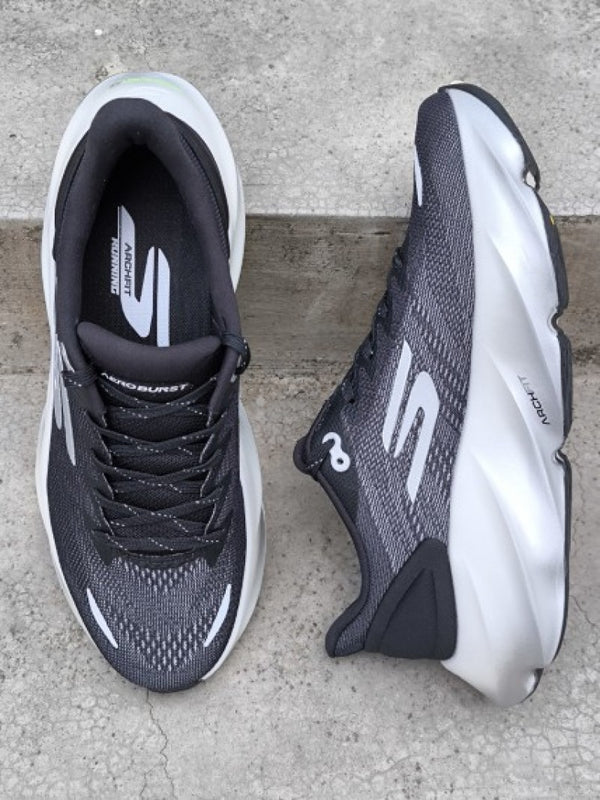 Skechers aero burst black