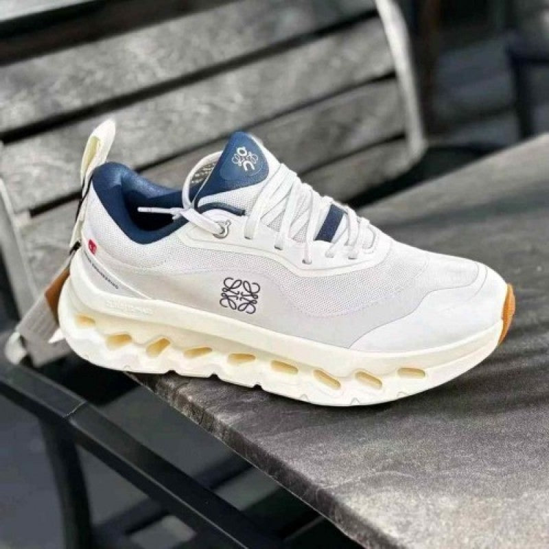 On Cloud Loewee X Tilt 2 0 WHITE NAVY