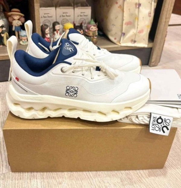 On Cloud Loewee X Tilt 2 0 WHITE NAVY