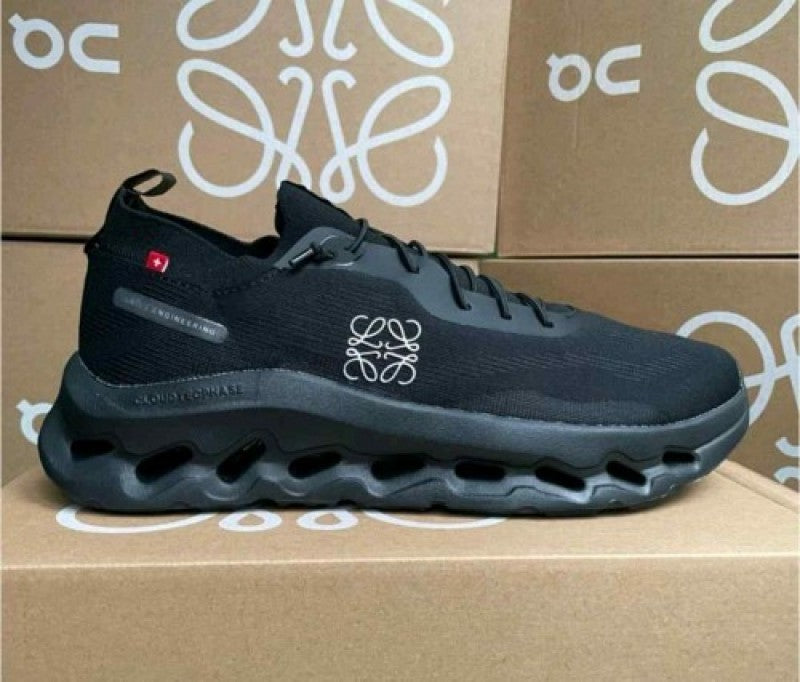 On Cloud Loewee X Tilt 2 0 TRIPLE BLACK