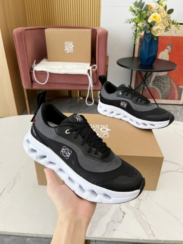 On Cloud Loewee X Tilt 2 0 BLACK WHITE