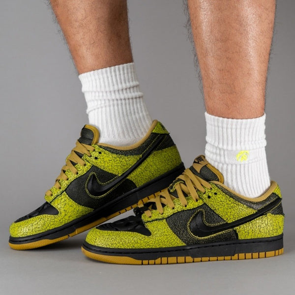 Nike Dunk Low QS HALLOWEEN SKULL