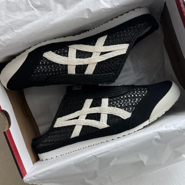 ONITSUKA TIGER SABOT BLACK WHITE