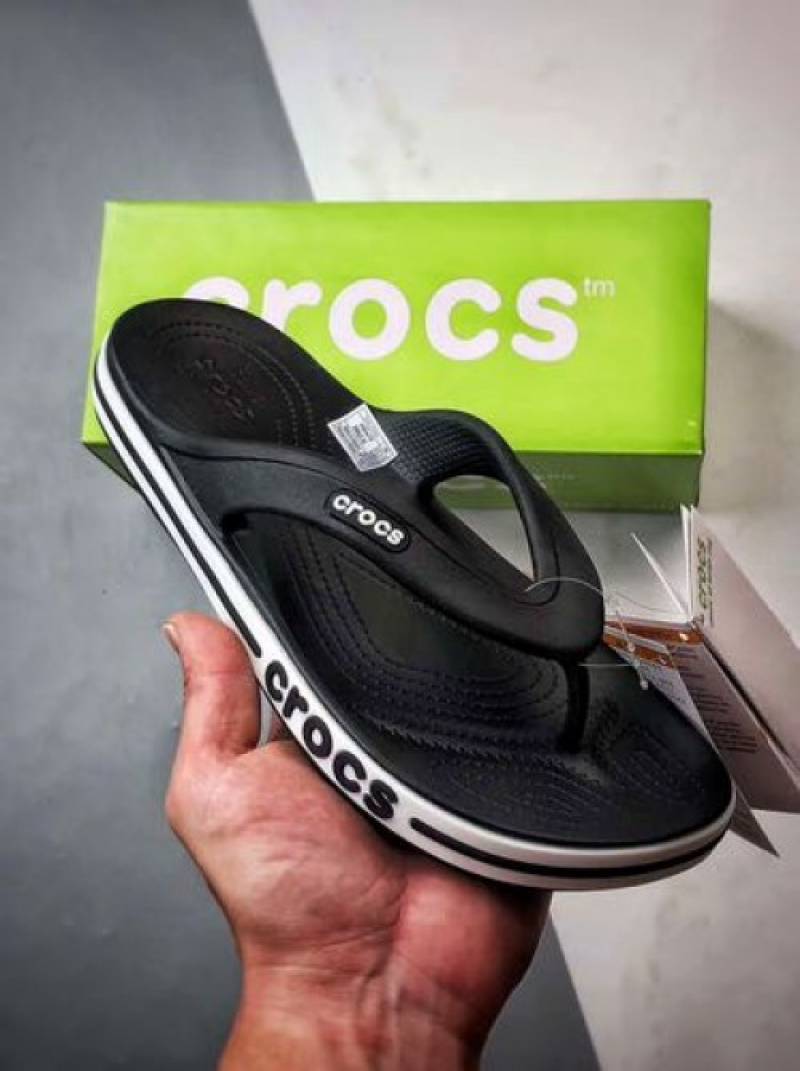Crocs-Baya-Band-Slide-Black