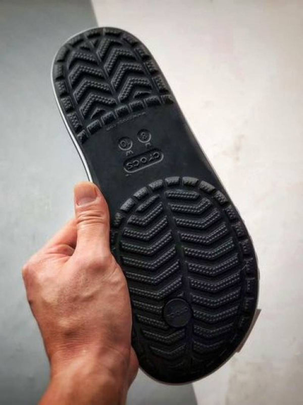 Crocs-Baya-Band-Slide-Black