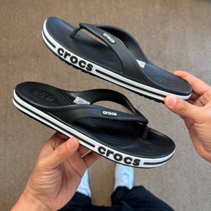 Crocs-Baya-Band-Slide-Black