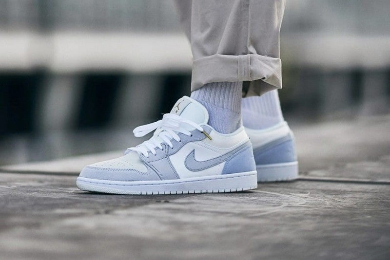 Nike Air Jordan Retro 1 Low PARIS