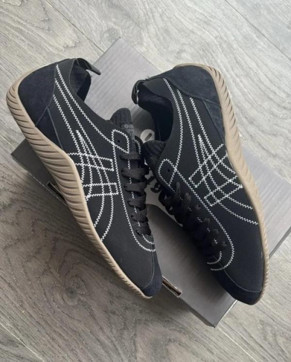 Onitsuka Tiger Sclaw Black